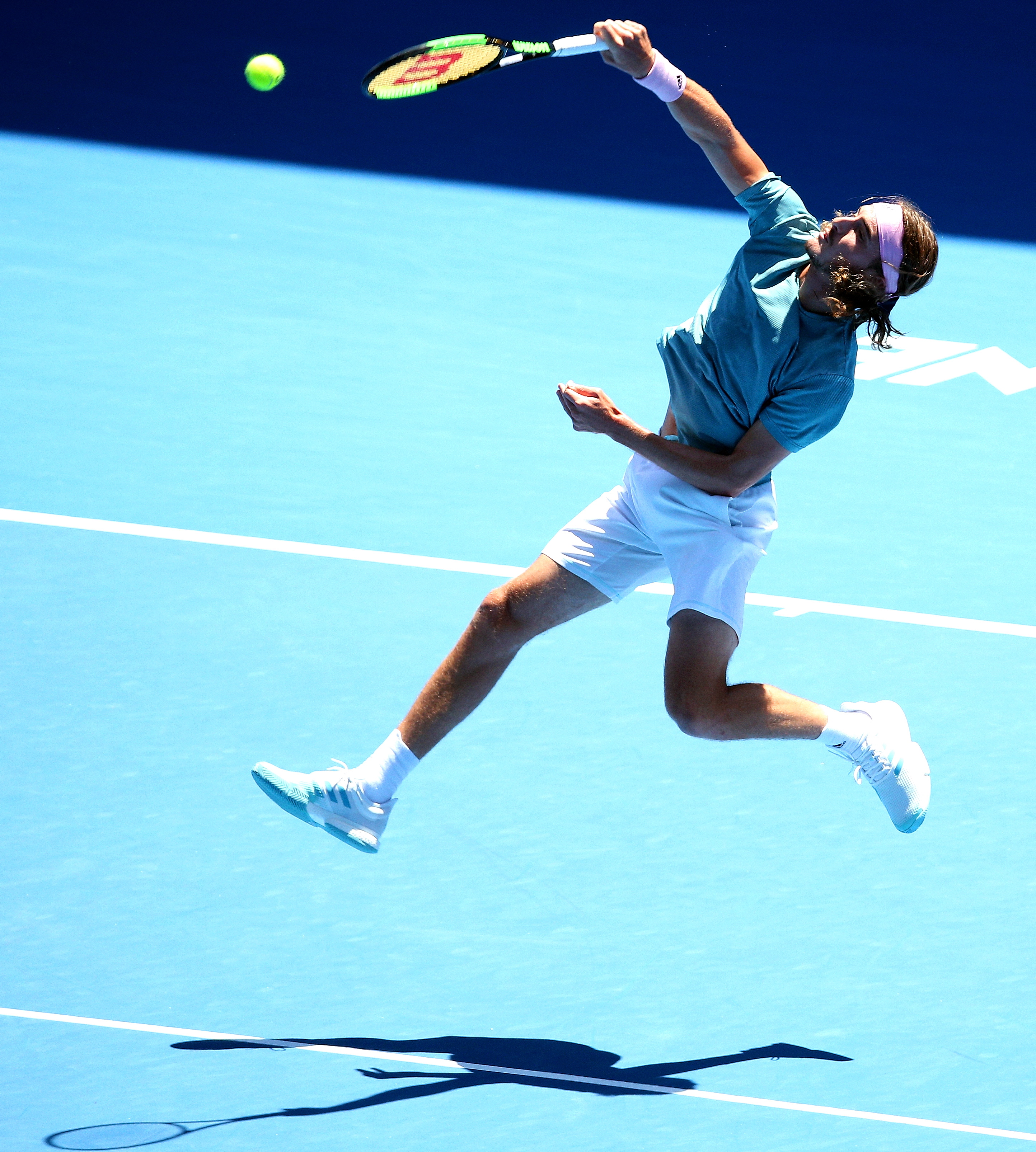 开云体育中国-关于日本网球队轻取美国网球队,西西帕斯统治全场的信息