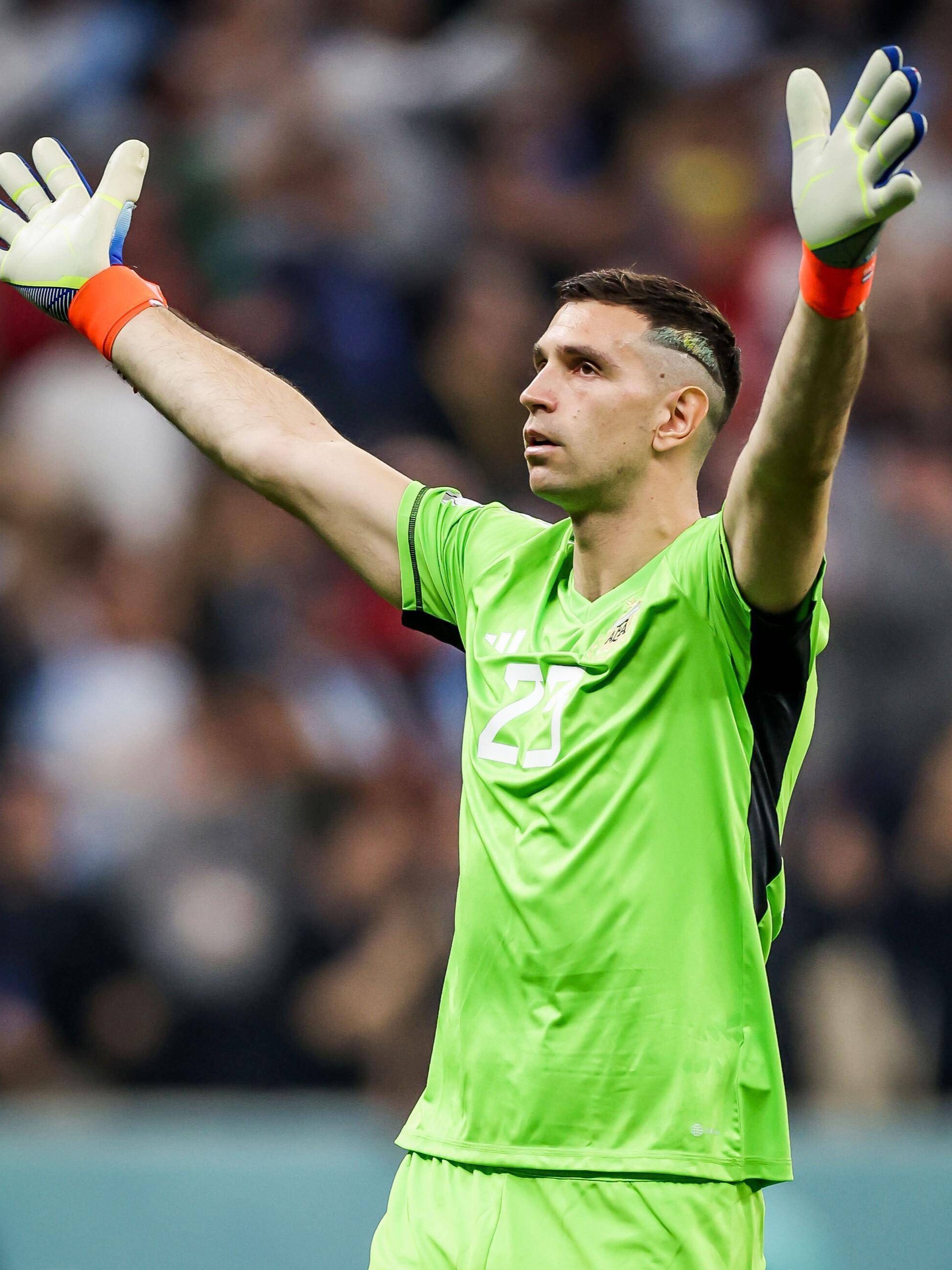 开云平台-阿根廷轻取阿森纳,内马尔送出助攻的简单介绍