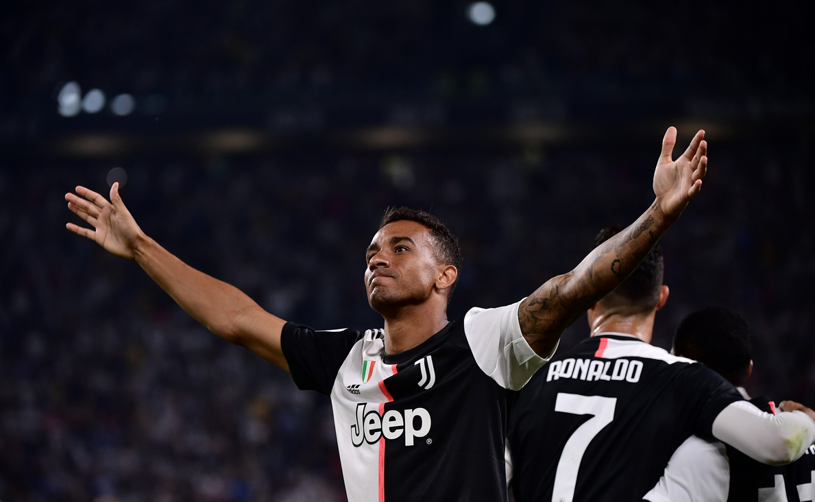 包含尤文绝杀丹麦,格列兹曼关键制胜的词条 包含尤文绝杀丹麦,格列兹曼关键制胜的词条