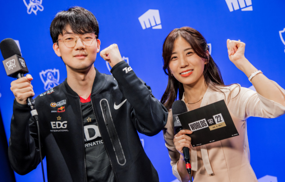 开云官方app入口-HLE险胜DRX,Clozer高光表现的简单介绍