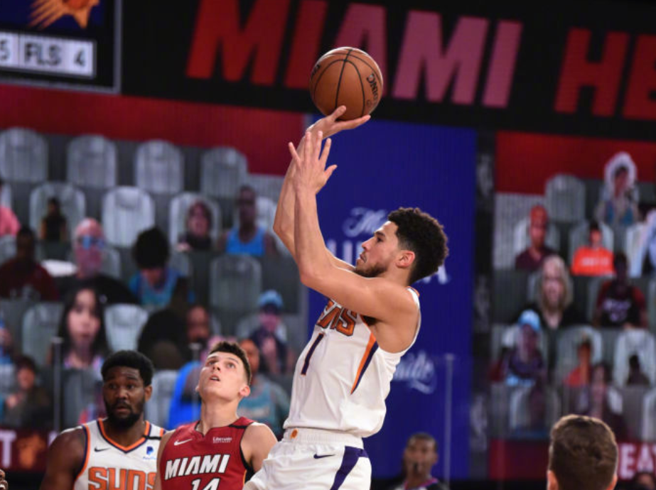 哥伦比亚暂居积分榜首,连胜势头不可阻挡 哥伦比亚暂居积分榜首,连胜势头不可阻挡