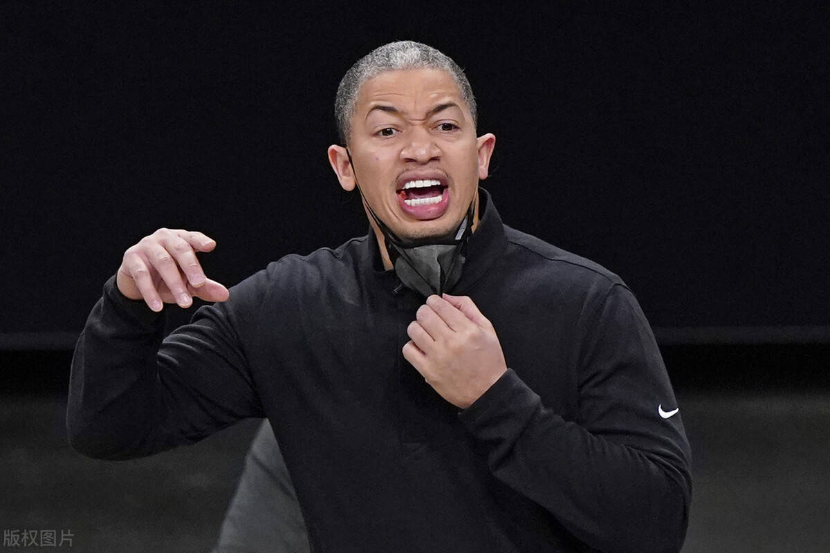 奥朗多传球神奇,助队轻松打败对手! 奥朗多传球神奇,助队轻松打败对手!