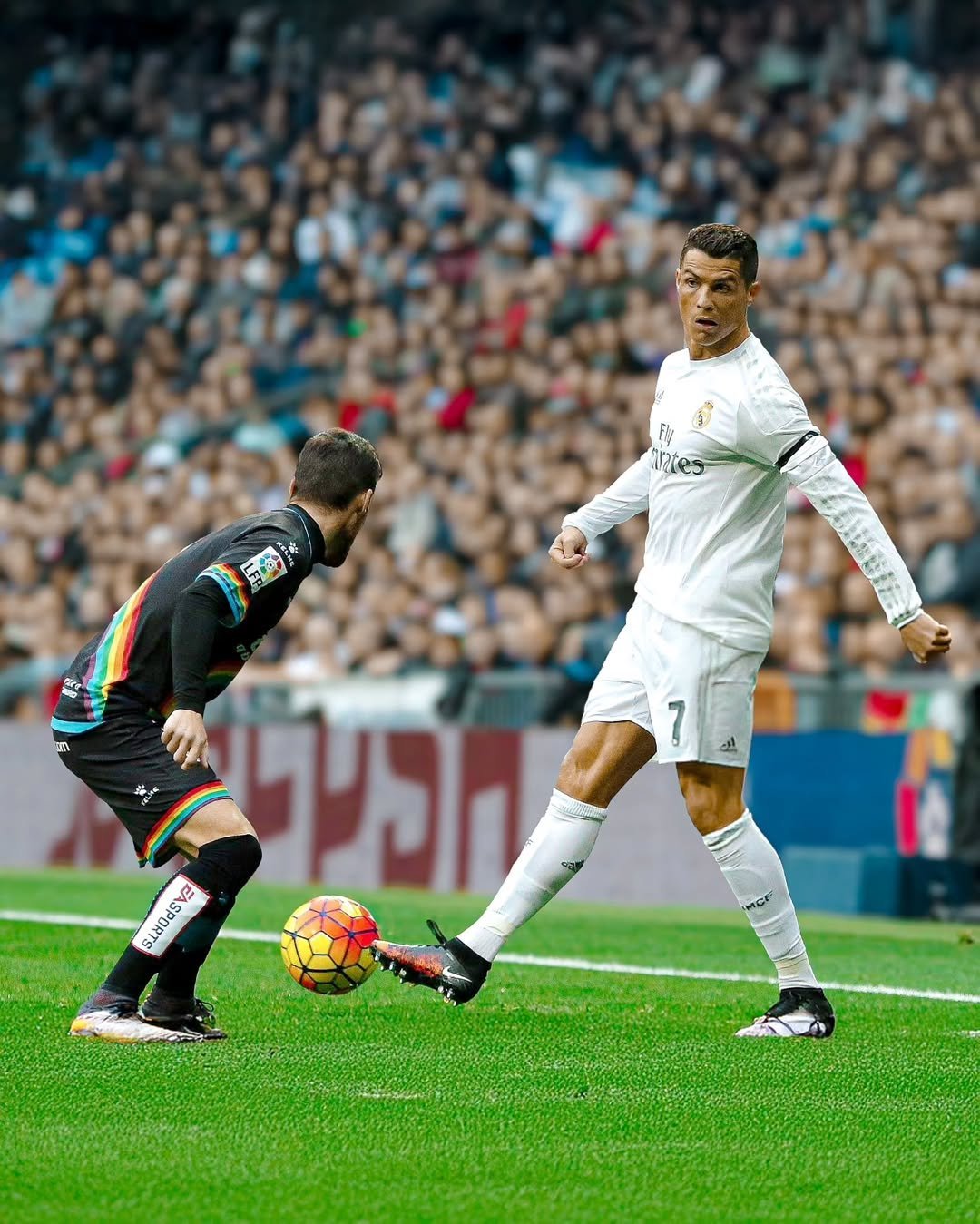 开云官方app入口-马德里竞技翻盘马赛，C罗点燃赛场的简单介绍