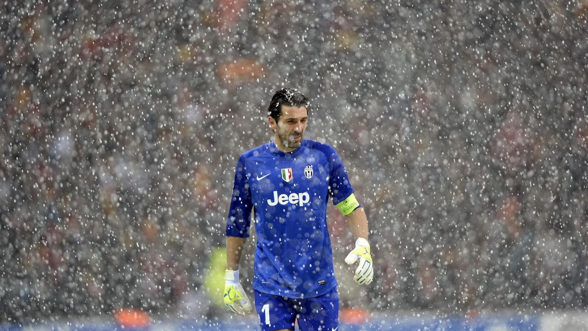 逆转之火，快船翻盘广州队，詹姆斯点燃赛场